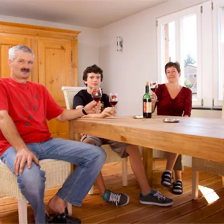 & Weingut Am Steingebiss