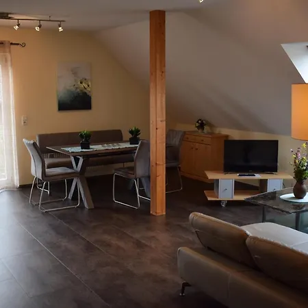 Country house & Weingut Am Steingebiss *