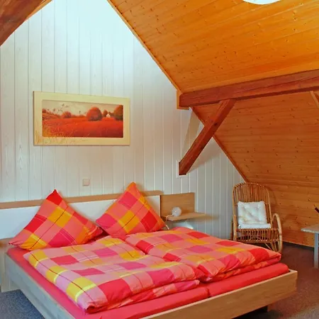 & Weingut Am Steingebiss Casa de Campo