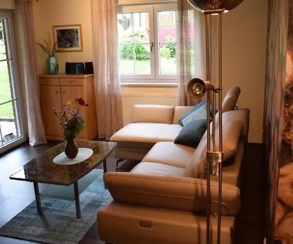 & Weingut Am Steingebiss Landhuis