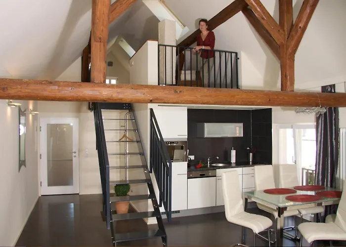 & Weingut Am Steingebiss