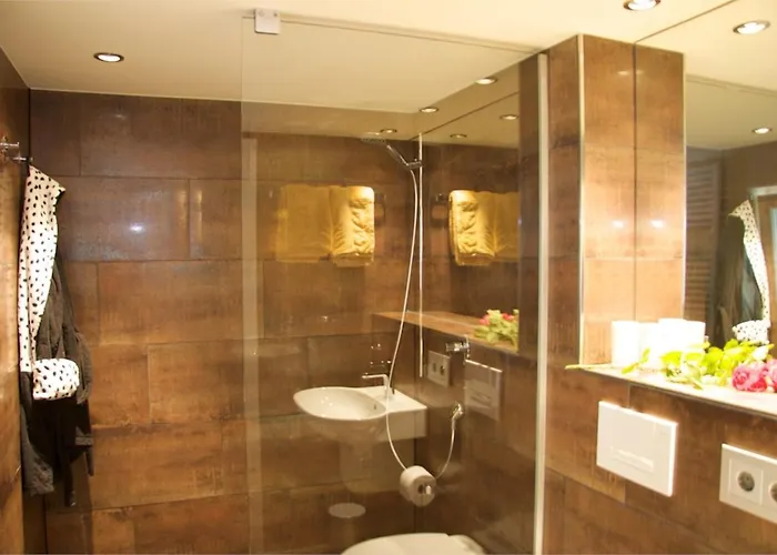 & Weingut Am Steingebiss