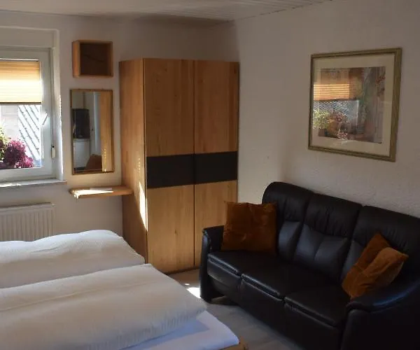 & Weingut Am Steingebiss